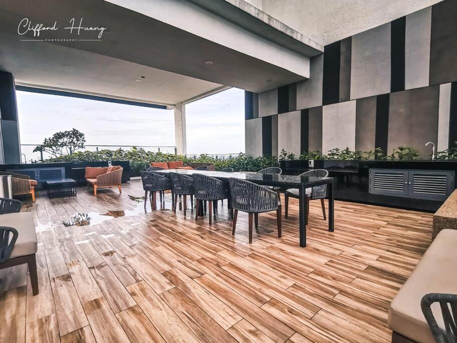 The Colony By Infinitum Best Pool View Klcc Trx Merdeka 118 Kl Tower Kuala Lumpur Zewnętrze zdjęcie